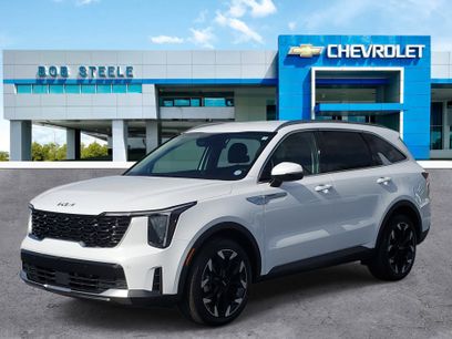 Used 2025 Kia Sorento EX