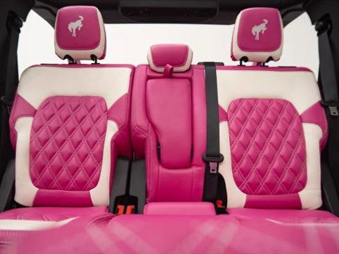 Used 2025 Ford Bronco RETRO image 32