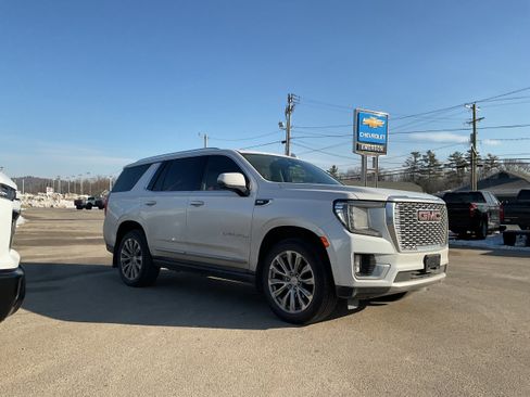Certified 2021 GMC Yukon Denali image 2