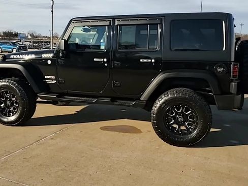 Used 2015 Jeep Wrangler Unlimited Sport w/ Quick Order Package 24S image 9