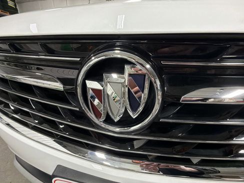 Used 2023 Buick Envision Preferred image 29