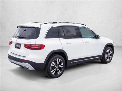 New 2026 Mercedes-Benz GLB 250 4MATIC image 5
