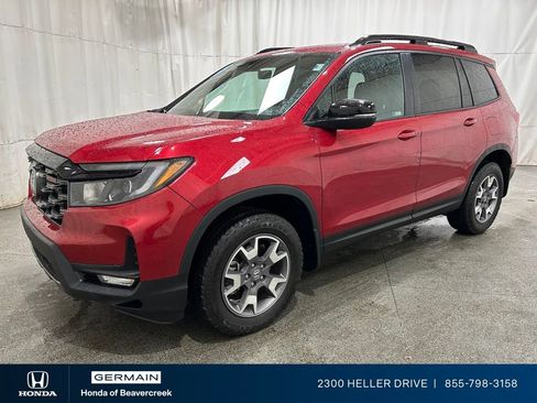 Used 2023 Honda Passport TrailSport image 4