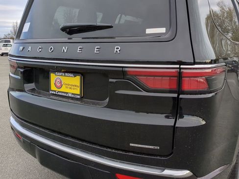 New 2024 Jeep Wagoneer Series II w/ Convenience Group I AWD/4WD image 24