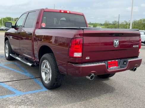 Used 2017 RAM 1500 Express w/ Express Value Package AWD/4WD image 7