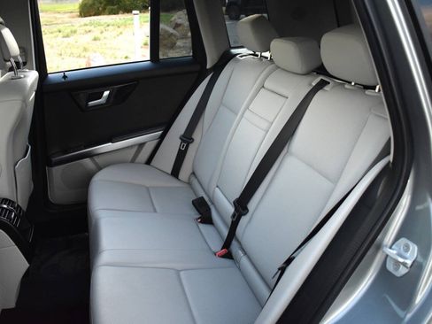 Used 2014 Mercedes-Benz GLK 350 4MATIC image 44