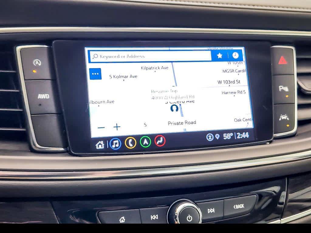 Used 2022 Buick Enclave Premium w/ Surround and Sites Package AWD/4WD image 16