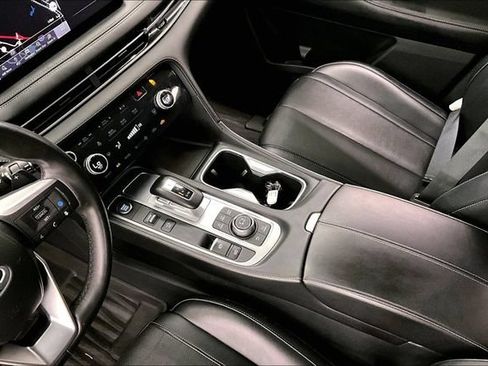 Used 2023 INFINITI QX60 Luxe AWD/4WD image 17