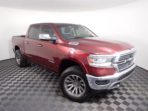 Used 2019 RAM 1500 Laramie AWD/4WD image 8