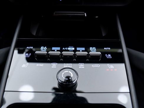 Certified 2024 Porsche Cayenne Turbo GT image 26