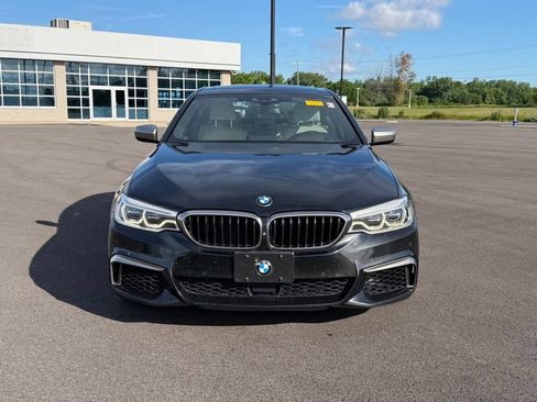 Used 2018 BMW M550i xDrive AWD/4WD image 2