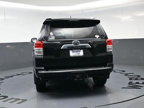 Used 2012 Toyota 4Runner Limited AWD/4WD image 8