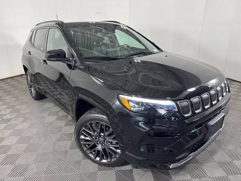 Used 2022 Jeep Compass High Altitude AWD/4WD image 2