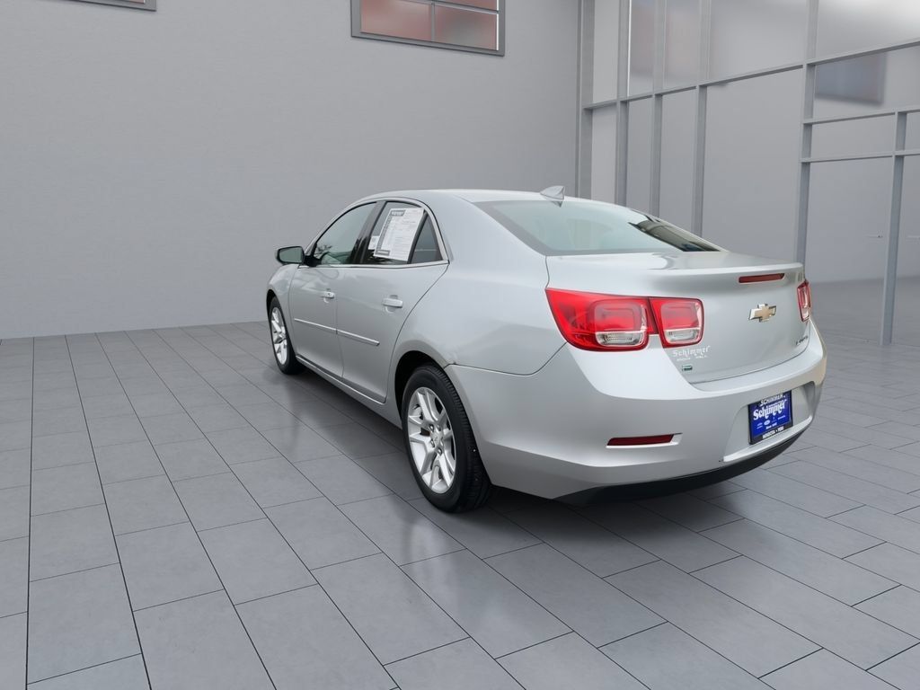 Used 2015 Chevrolet Malibu LT w/ Power Convenience Package FWD image 6