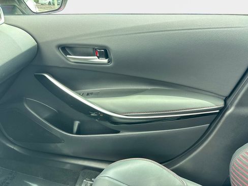 Used 2024 Toyota Corolla XSE FWD image 21