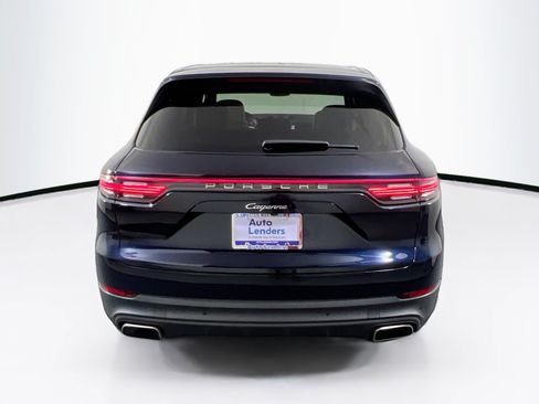 Used 2021 Porsche Cayenne AWD/4WD image 6
