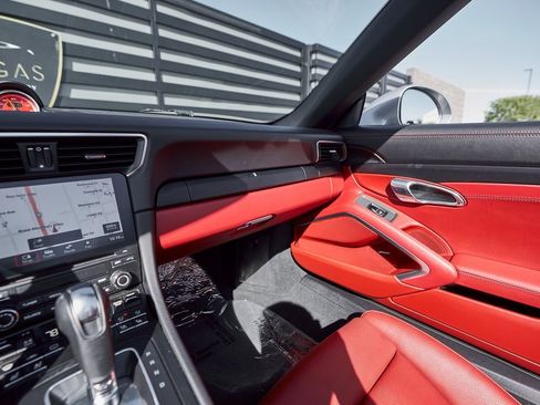 Used 2019 Porsche 911 Carrera GTS image 65
