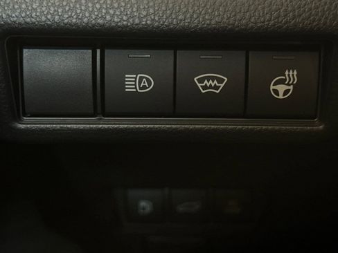 New 2026 Toyota Prius Plug-In Hybrid FWD image 31