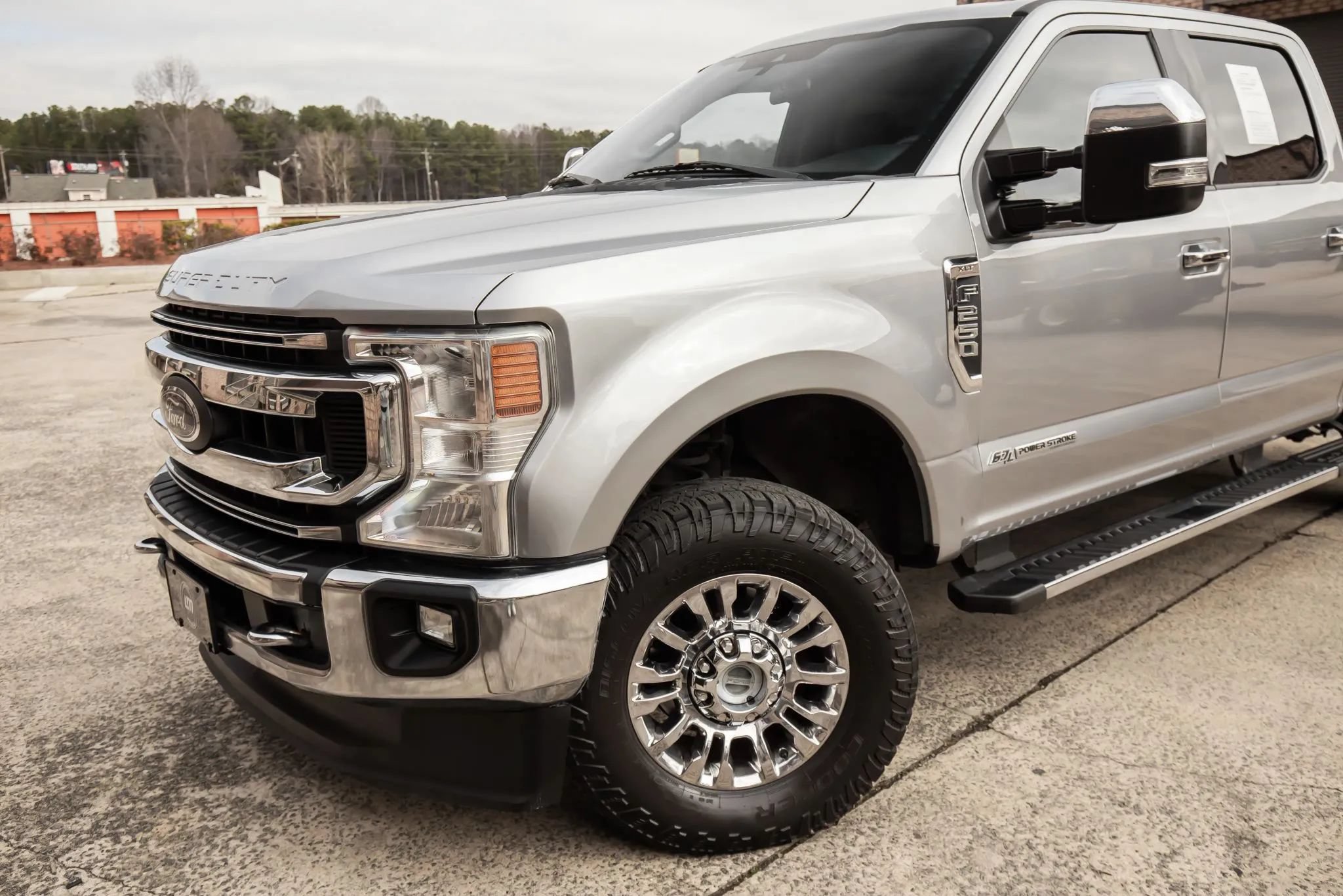 Used 2021 Ford F250 XLT w/ XLT Premium Package AWD/4WD image 3