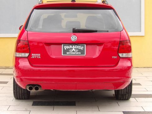 Used 2014 Volkswagen Jetta TDI image 5
