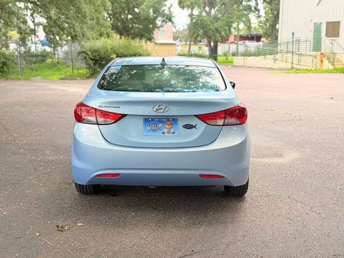 Used 2012 Hyundai Elantra GLS FWD image 6