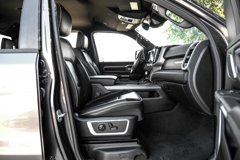 Used 2023 RAM 1500 Laramie AWD/4WD image 50