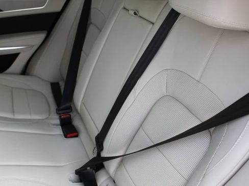 New 2026 Jaguar F-PACE R-Dynamic S image 4