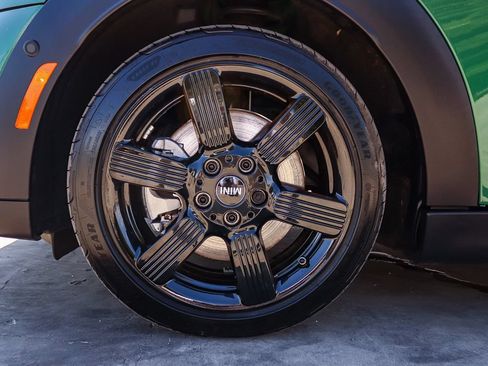 Used 2024 MINI Cooper S FWD image 15