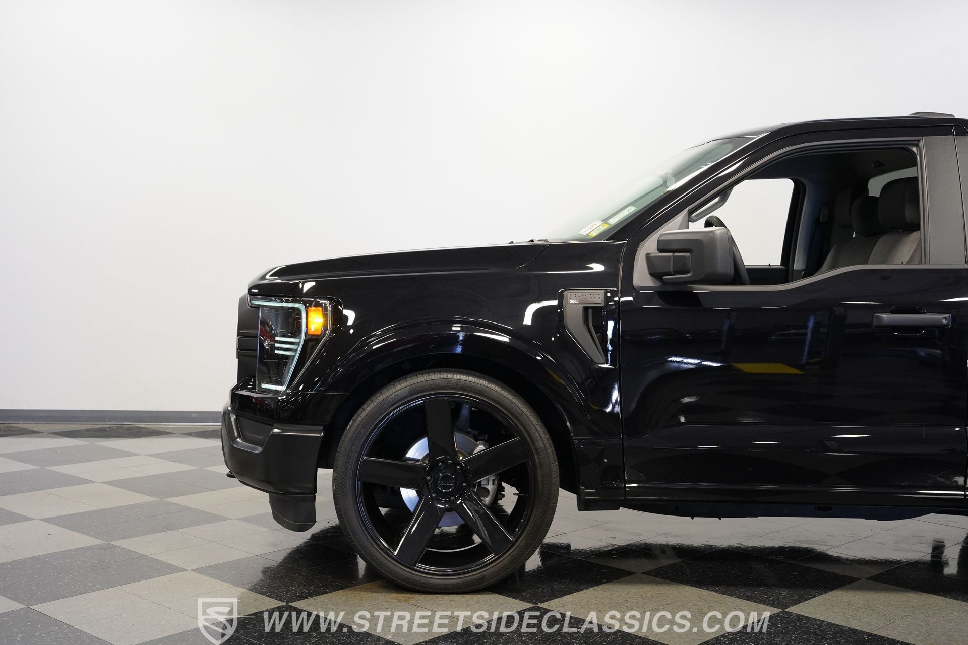 Used 2021 Ford F150 XL w/ Equipment Group 101A High AWD/4WD image 24