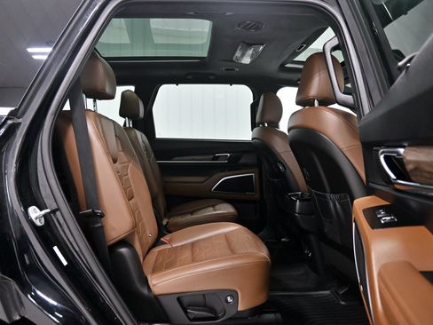 Used 2020 Kia Telluride SX w/ SX Prestige Package AWD/4WD image 35