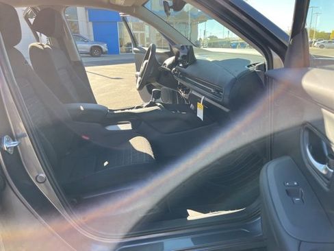 New 2026 Honda HR-V LX image 19