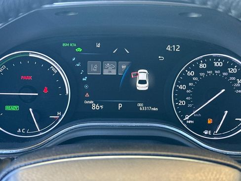 Certified 2022 Toyota Avalon XLE FWD image 29