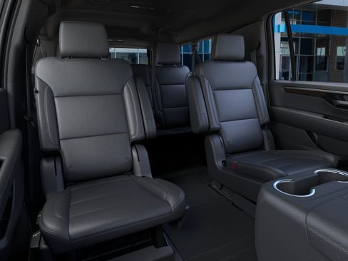 New 2026 Chevrolet Suburban LT w/ Comfort Package RWD image 36
