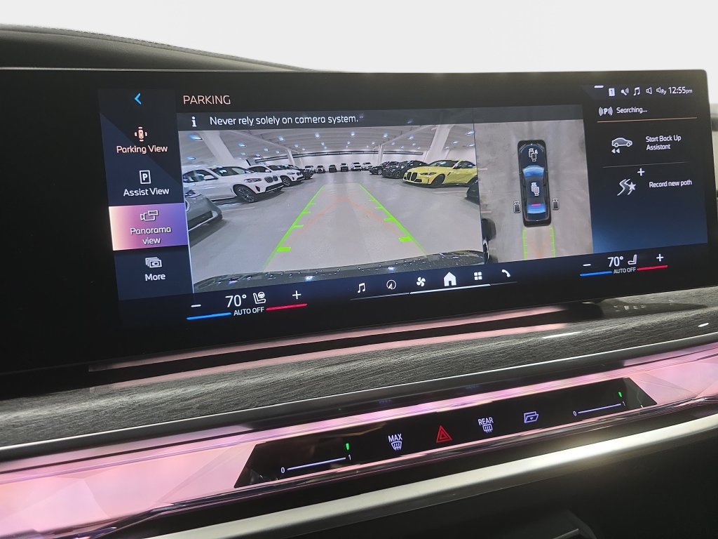 Certified 2023 BMW i7 xDrive60 AWD/4WD image 16