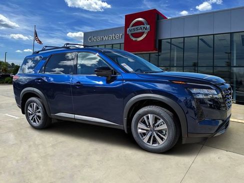 New 2026 Nissan Pathfinder SL FWD image 1