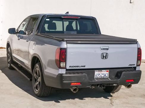Used 2023 Honda Ridgeline Black Edition image 9