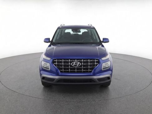 Used 2023 Hyundai Venue Limited FWD image 5