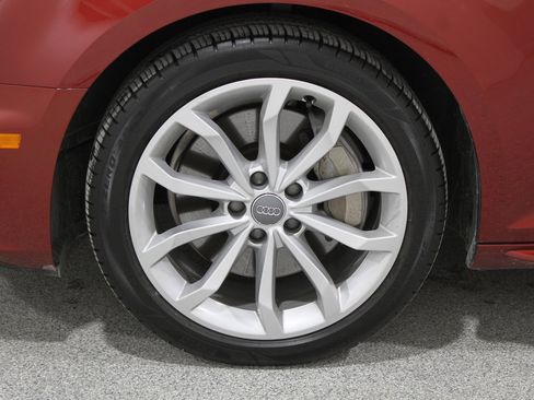 Used 2019 Audi A4 2.0T Premium Plus w/ Premium Plus Package image 22