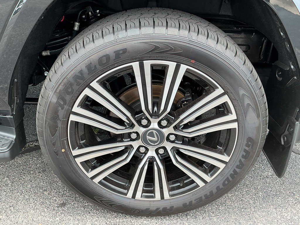 New 2026 Lexus LX 600 4WD w/ Accessory Package (2T) image 9
