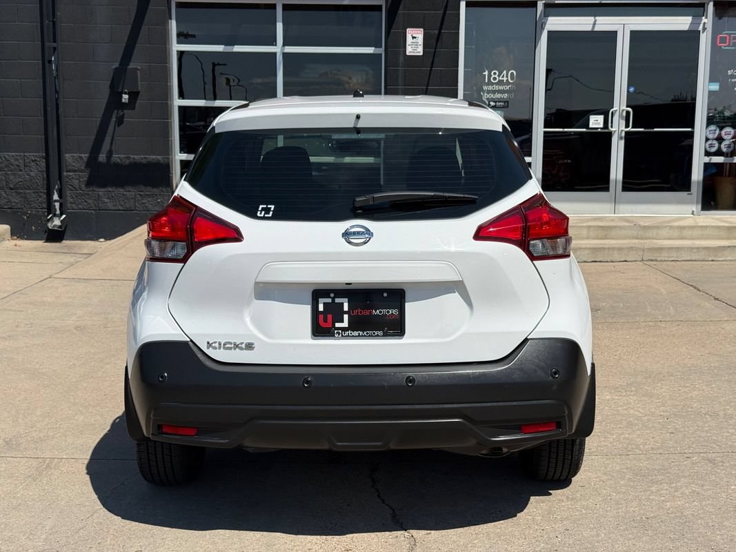 Used 2020 Nissan Kicks S FWD image 13