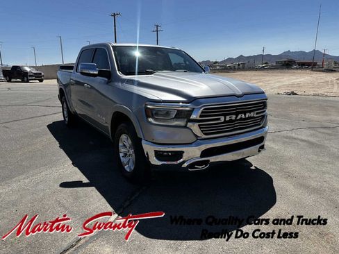 Used 2022 RAM 1500 Laramie AWD/4WD image 1