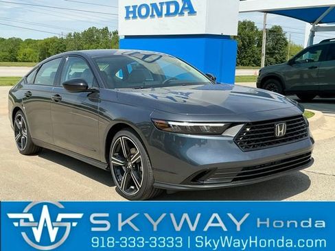 New 2026 Honda Accord SE image 1