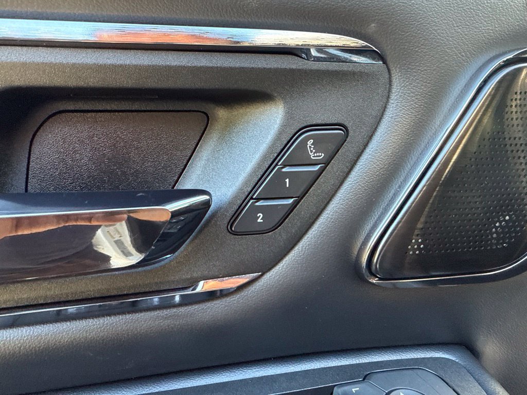 Used 2025 RAM 1500 Limited AWD/4WD image 22