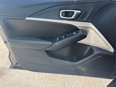 Used 2025 Acura Integra FWD image 13