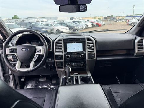 Used 2016 Ford F150 Lariat w/ Equipment Group 502A Luxury AWD/4WD image 22