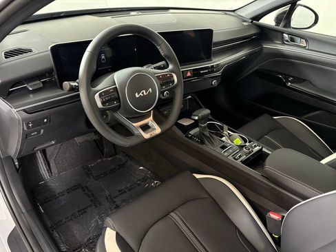 New 2026 Kia K5 GT-Line image 18