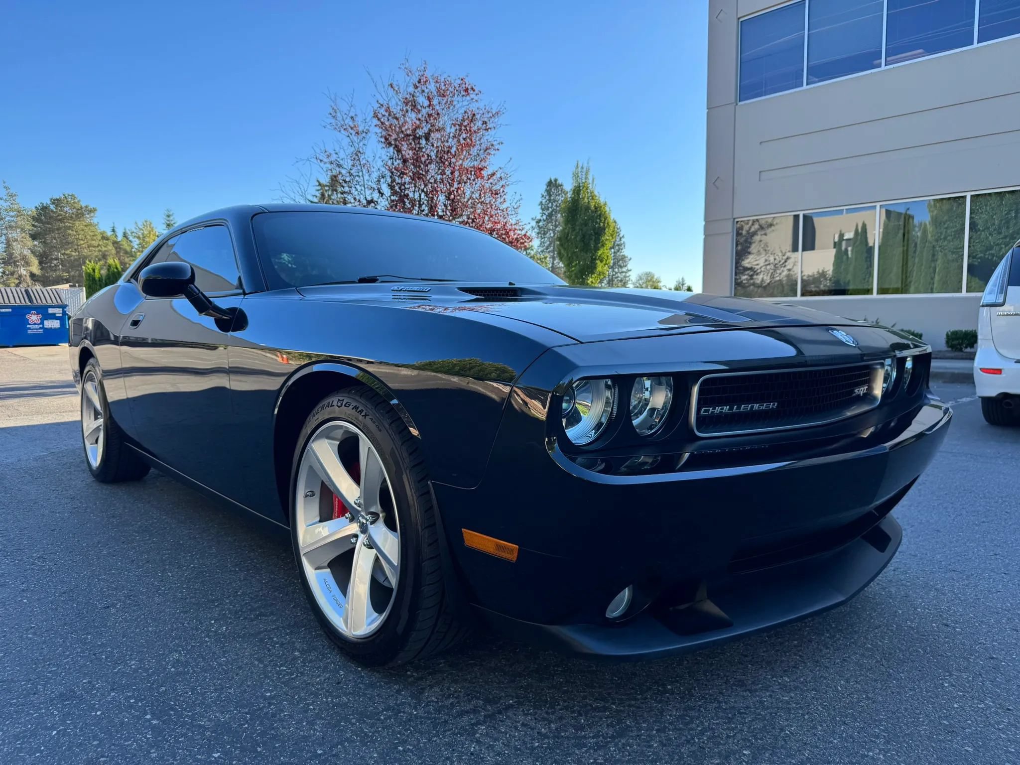 Used 2008 Dodge Challenger SRT8 RWD image 2