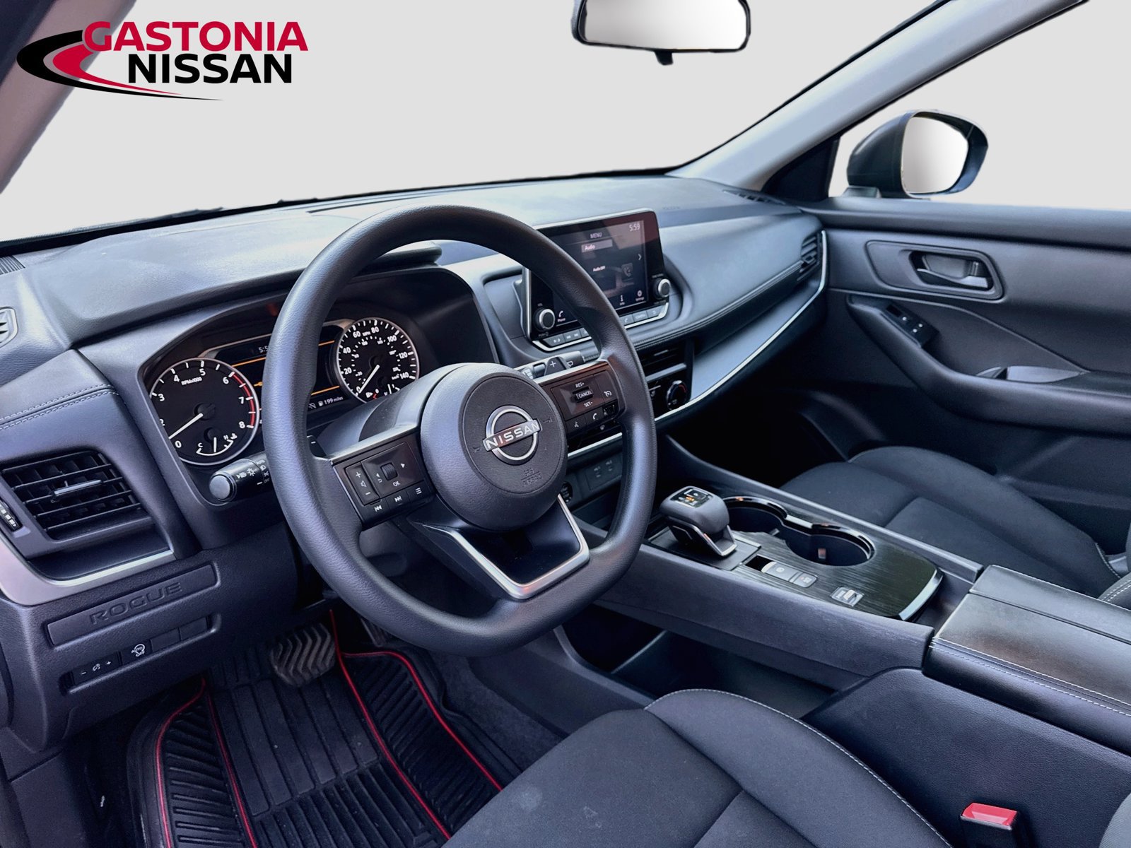 Used 2024 Nissan Rogue S FWD image 11