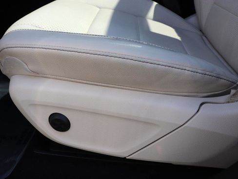 Used 2021 Mercedes-Benz GLE 350 4MATIC image 59