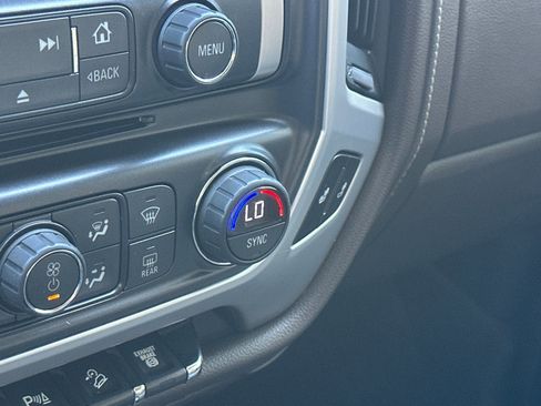 Used 2017 GMC Sierra 2500 SLT w/ Duramax Plus Package AWD/4WD image 29
